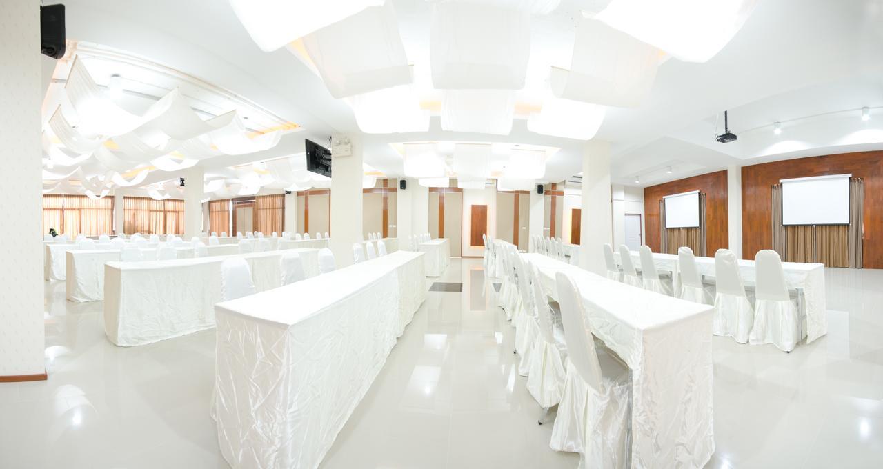 Glory Place Hua Hin Exterior photo