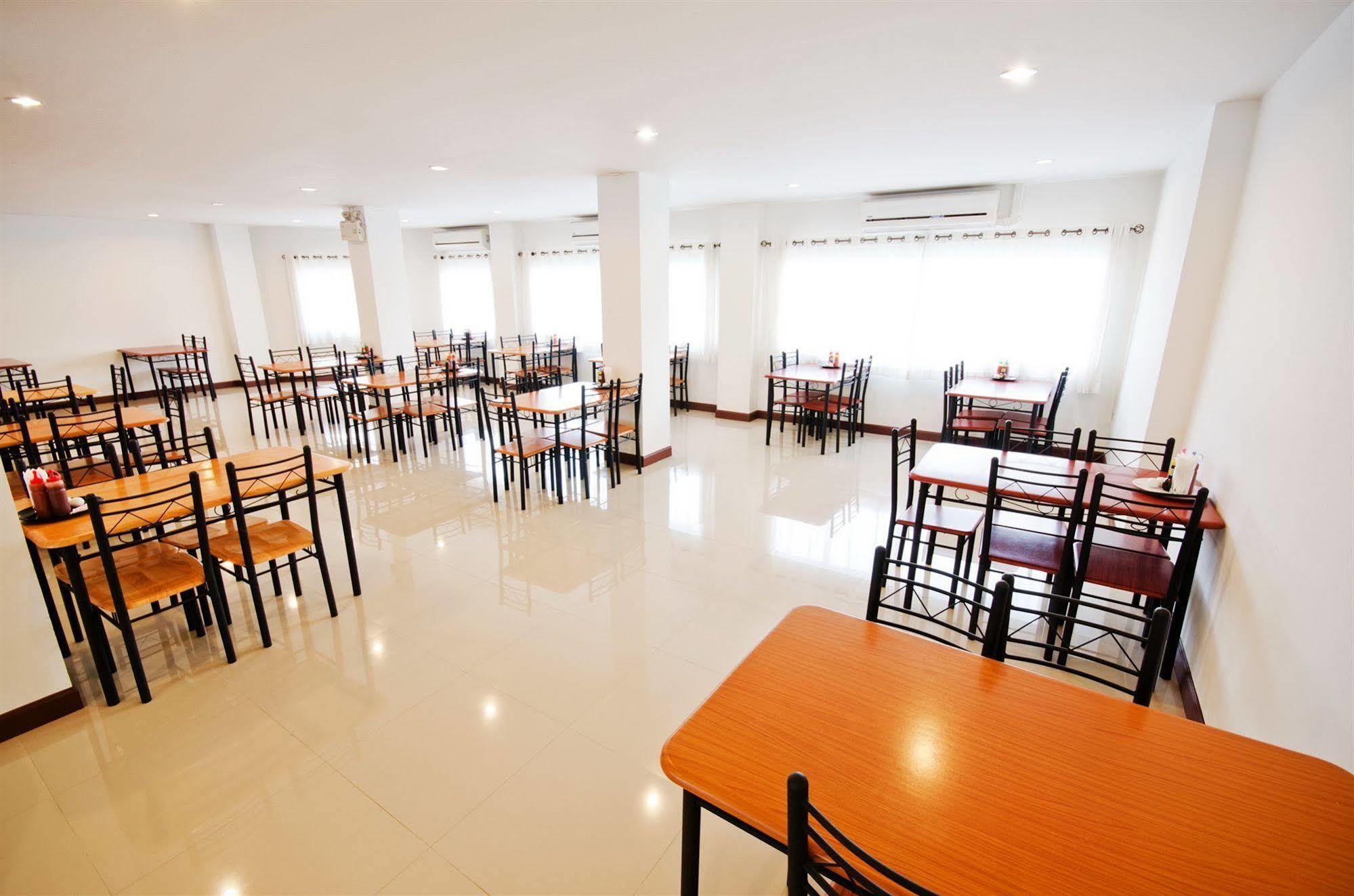Glory Place Hua Hin Exterior photo